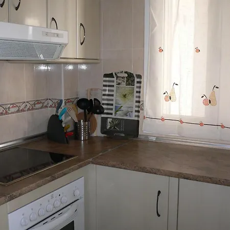 Grosszuegiges Mit Balkon Apartment